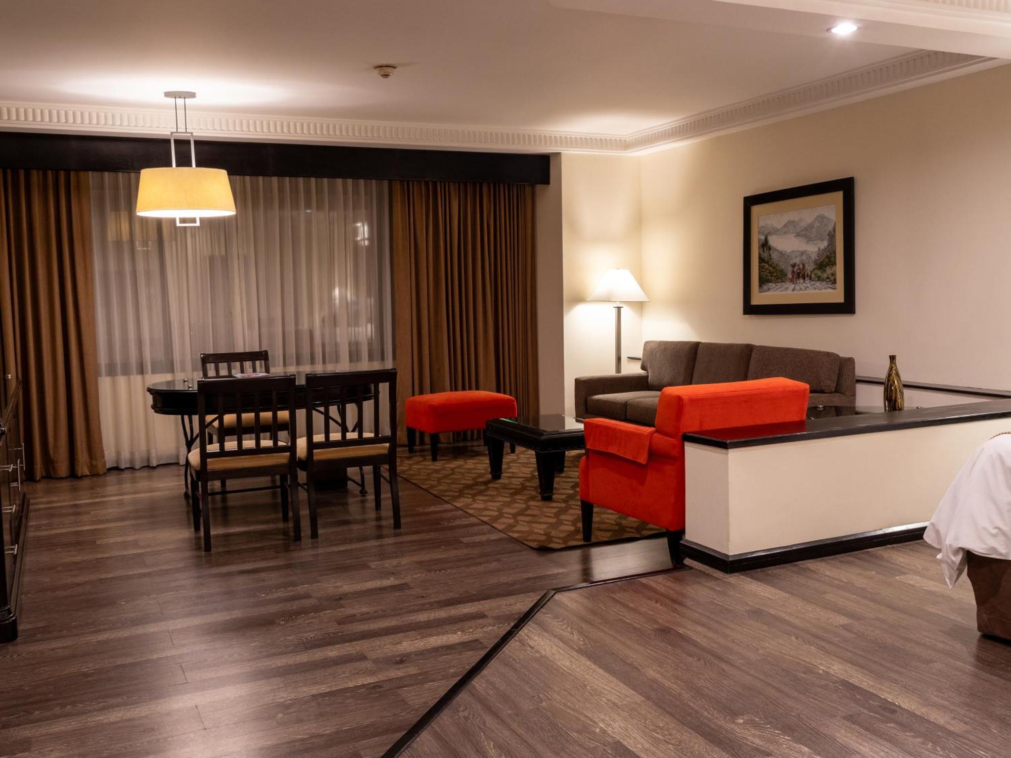Tikal Futura Hotel & Convention Center Guatemala-Stad Kamer foto